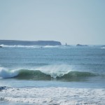 Faible houle et vent de terre produisent de belles vagues sur la plage de Penthièvre